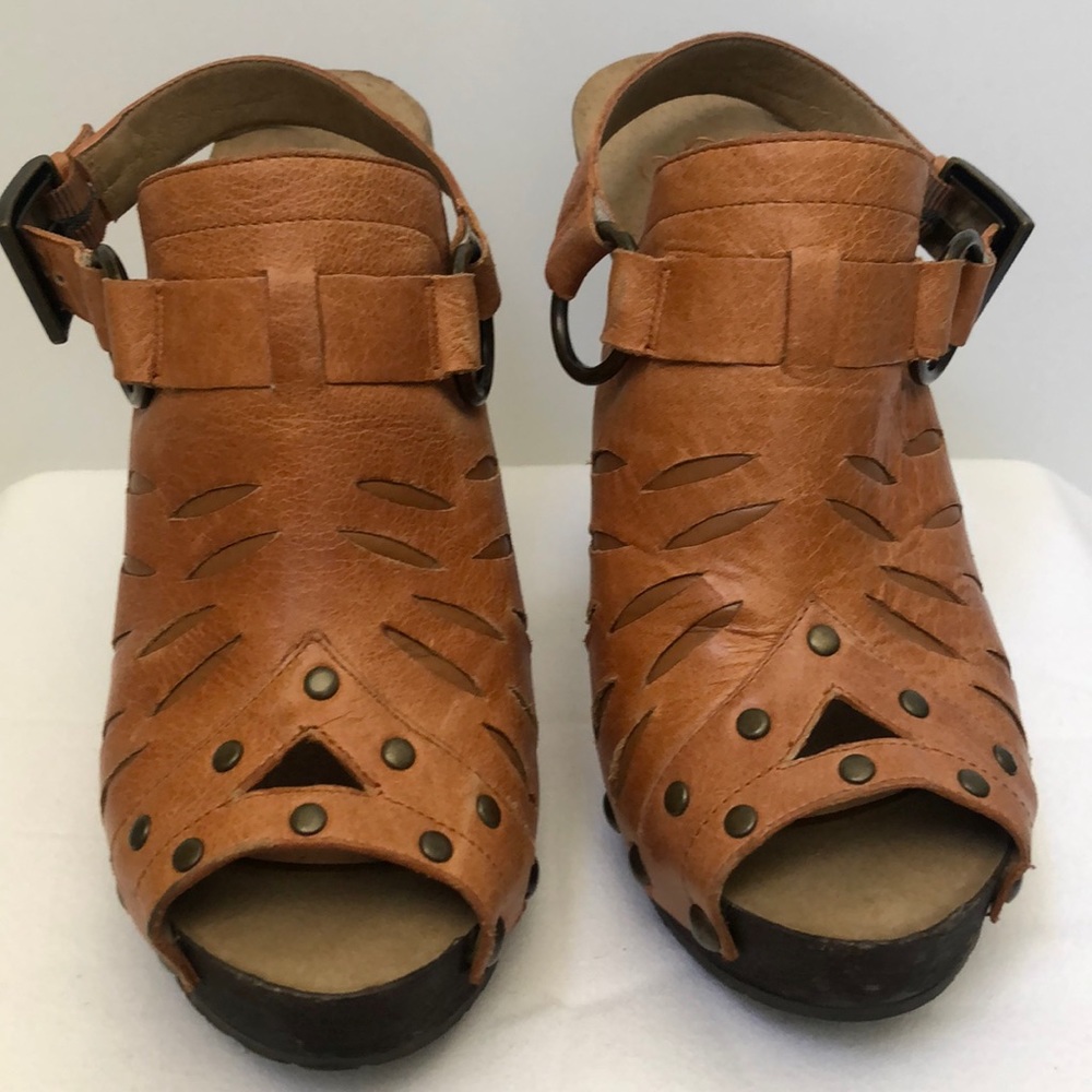 Saddle Ankle Strap Heels